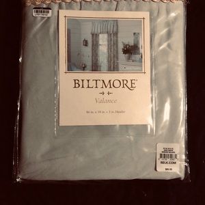 Biltmore Valance in Sage Green